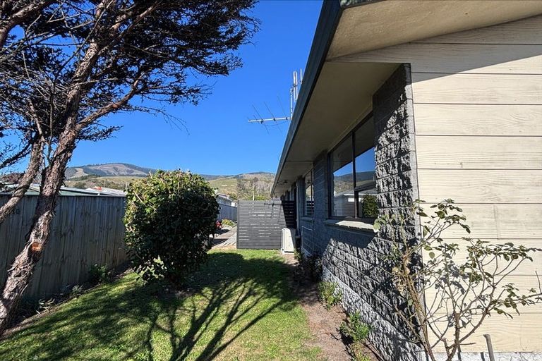 Photo of property in 3/20 Willow Avenue, Stoke, Nelson, 7011
