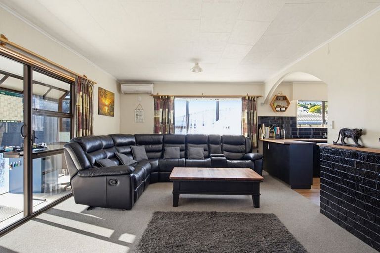 Photo of property in 2/3 Ngaio Street, Stoke, Nelson, 7011