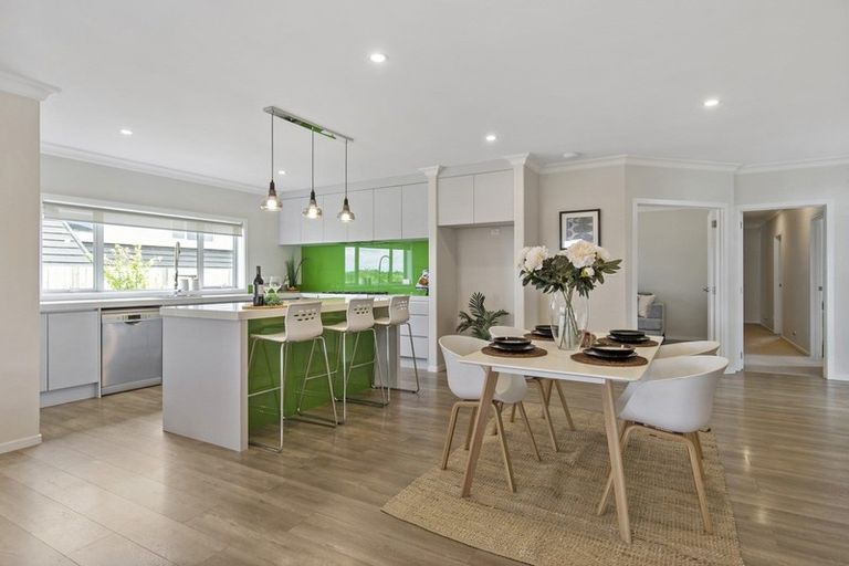 Photo of property in 1 Mataroa Crescent, Flagstaff, Hamilton, 3210