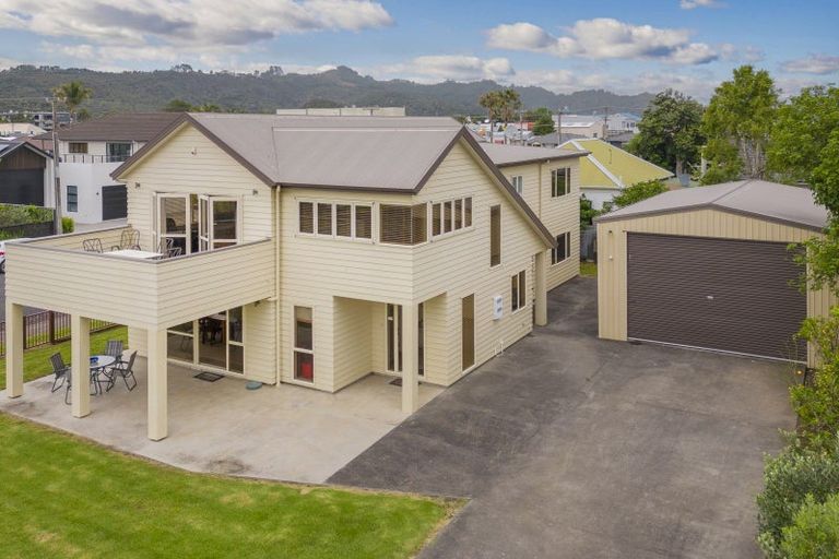 Photo of property in 8 Eyre Street, Whitianga, 3510