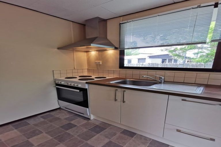 Photo of property in 79a/1 Colwill Road, Massey, Auckland, 0614