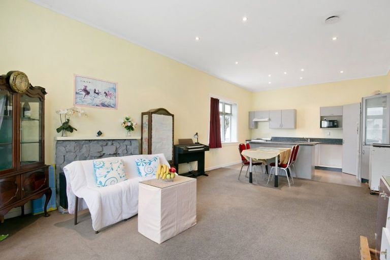 Photo of property in 71 Kauri Street, Miramar, Wellington, 6022