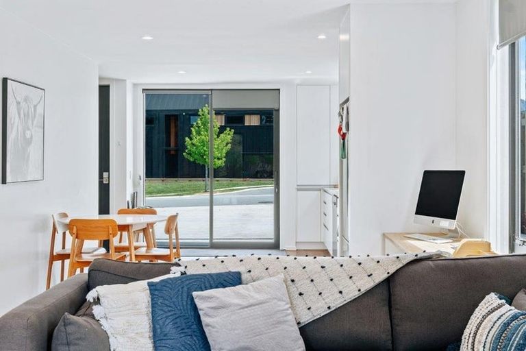 Photo of property in 19 Spudman Rise, Pukekohe, 2120