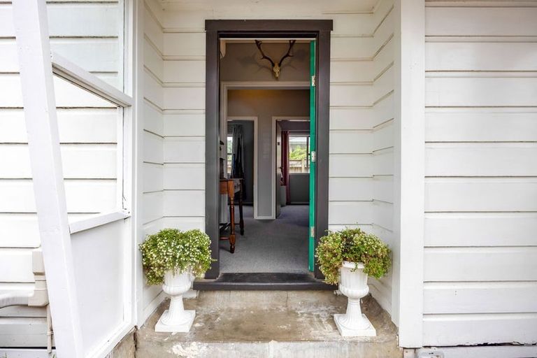 Photo of property in 9 Princes Street, Hawera, 4610