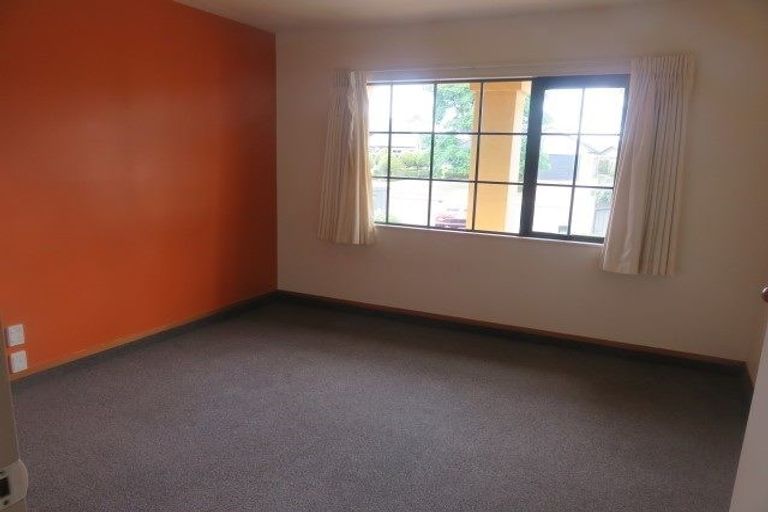 Photo of property in 37 Keswick Crescent, Huntington, Hamilton, 3210