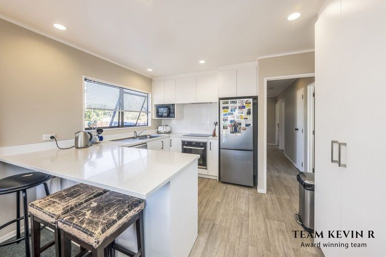 Photo of property in 2/34 Cargill Street, Papakura, 2110