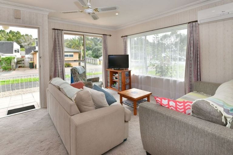 Photo of property in 1/486 Hibiscus Coast Highway, Orewa, 0931