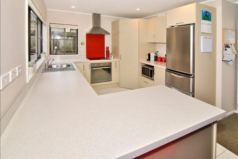 Photo of property in 74 Cortina Avenue, Johnsonville, Wellington, 6037