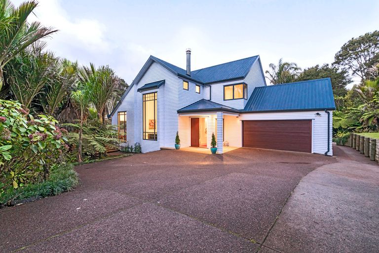 Photo of property in 366d Huia Road, Titirangi, Auckland, 0604