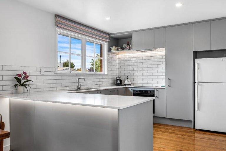 Photo of property in 48 Woolley Street, Avondale, Christchurch, 8061