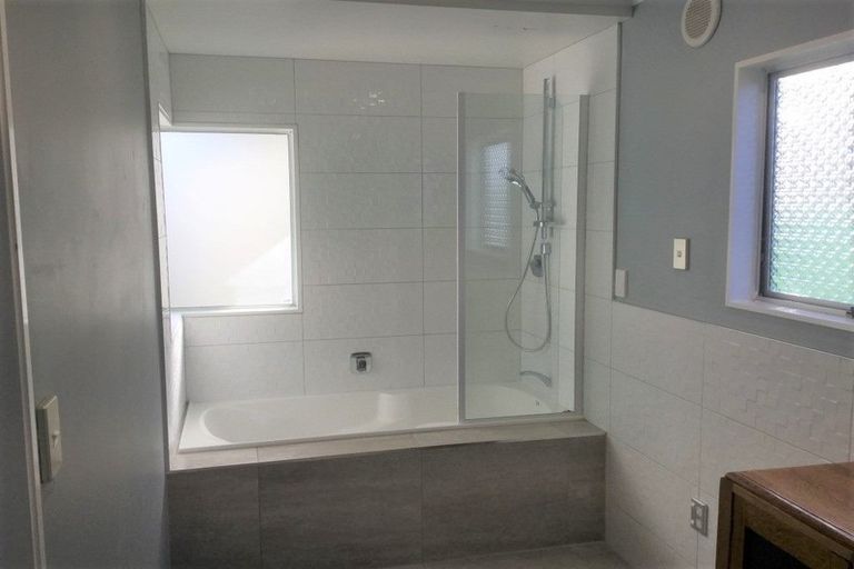 Photo of property in 1219 Papamoa Beach Road, Papamoa Beach, Papamoa, 3118