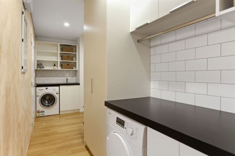 Photo of property in 1/24 Eversleigh Street, St Albans, Christchurch, 8014