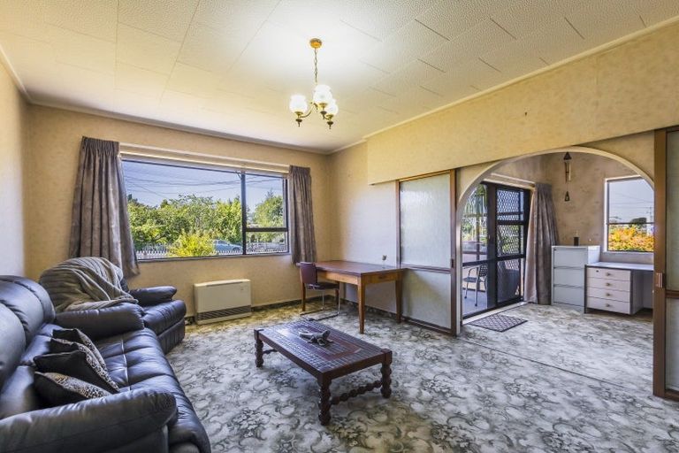 Photo of property in 34 Higginson Street, Otane, 4202