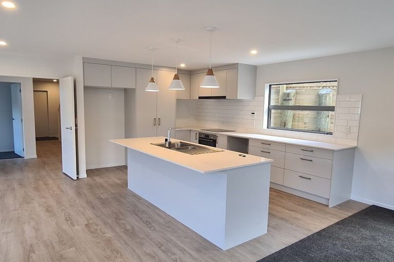 Photo of property in 87 Melksham Drive, Churton Park, Wellington, 6037