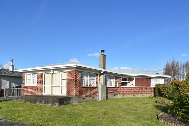 Photo of property in 11 Fairbrother Street, Carterton, 5713