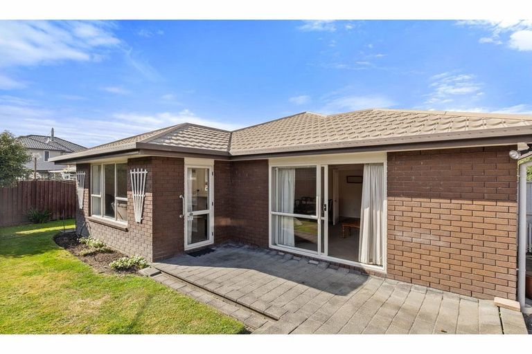 Photo of property in 2/3 Ravenna Street, Avonhead, Christchurch, 8042