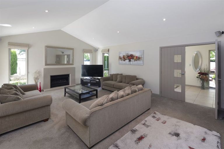Photo of property in 2 Talbot Road, Northwood, Christchurch, 8051