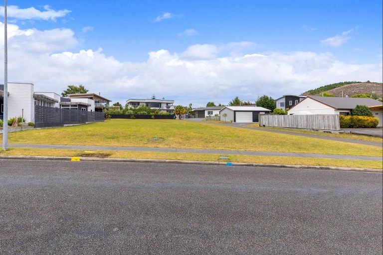 Photo of property in 23 Parekaawa Drive, Motuoapa, 3382