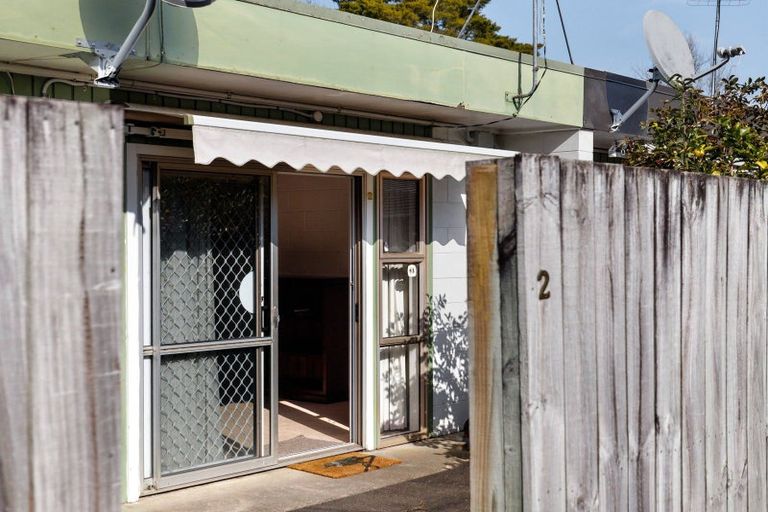 Photo of property in 2/875 Heaphy Terrace, Claudelands, Hamilton, 3214