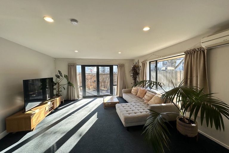 Photo of property in 61 Parade Court, Addington, Christchurch, 8024