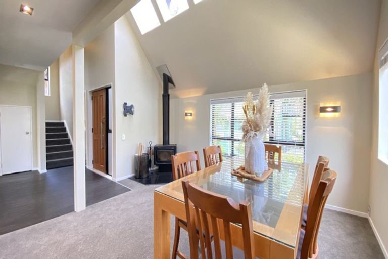 Photo of property in 1/141 Balmain Road, Birkenhead, Auckland, 0626