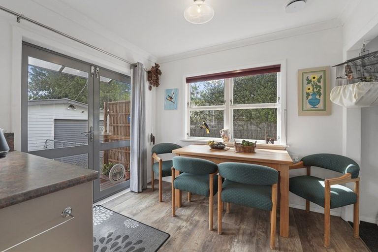 Photo of property in 3 Cobham Street, Levin, 5510
