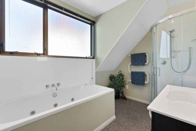 Photo of property in 76 Arthur Street, Dunedin Central, Dunedin, 9016