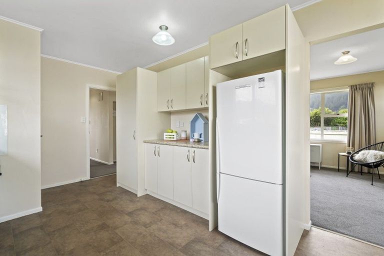 Photo of property in 40 Norfolk Street, Wainuiomata, Lower Hutt, 5014