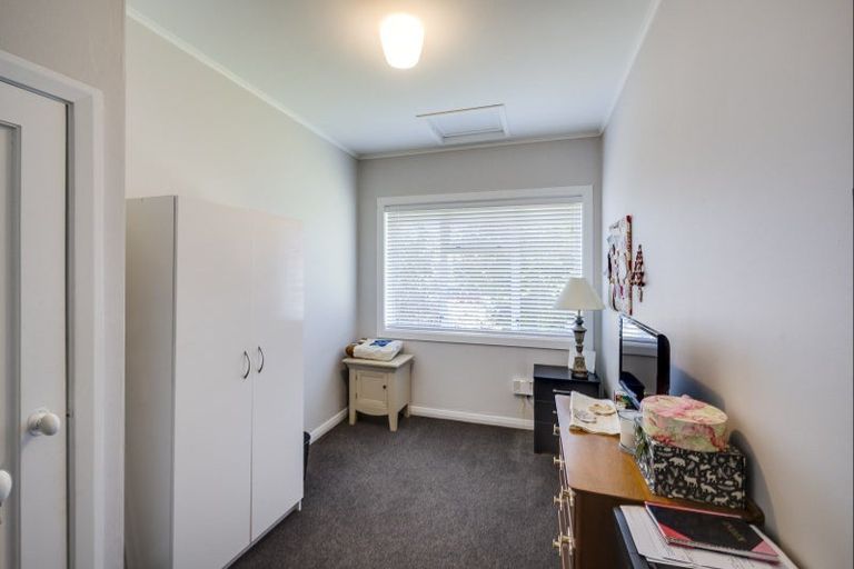 Photo of property in 708 Massey Street, Akina, Hastings, 4122