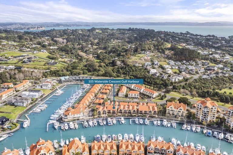 Photo of property in 105 Waterside Crescent, Gulf Harbour, Whangaparaoa, 0930