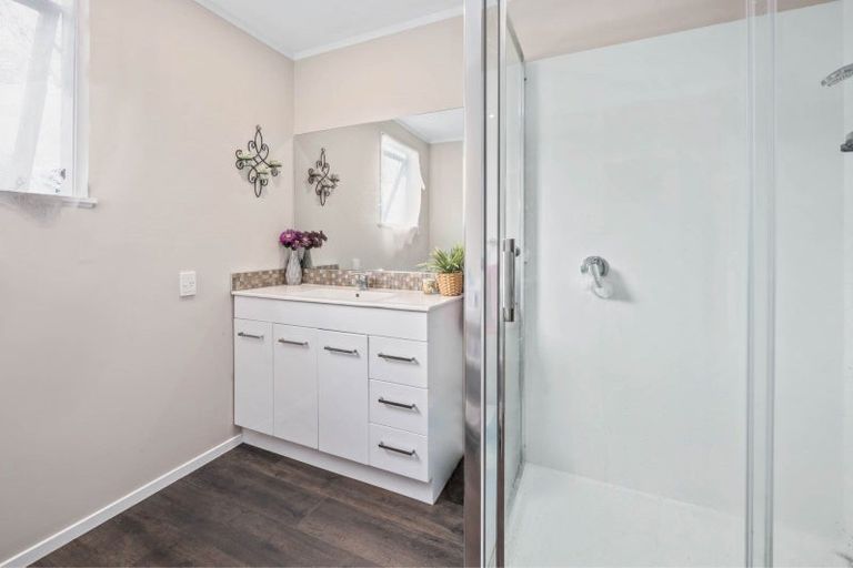Photo of property in 35 Mckee Avenue, Fenton Park, Rotorua, 3010