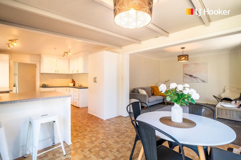 Photo of property in 12 Kirkland Street, Green Island, Dunedin, 9018