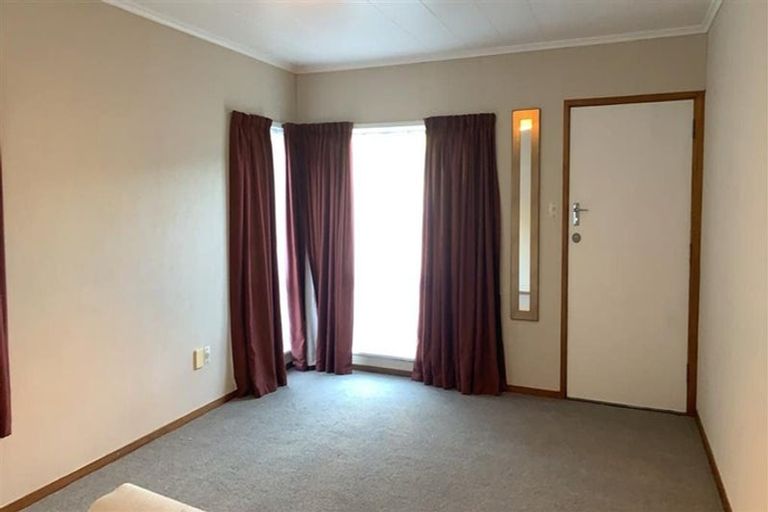 Photo of property in 34 Chaucer Road South, Hospital Hill, Napier, 4110