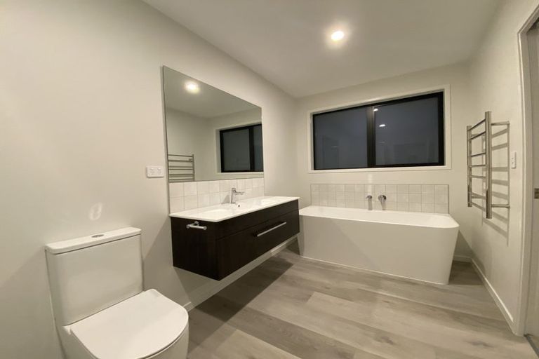 Photo of property in 105a Domain Road, Papamoa Beach, 3118