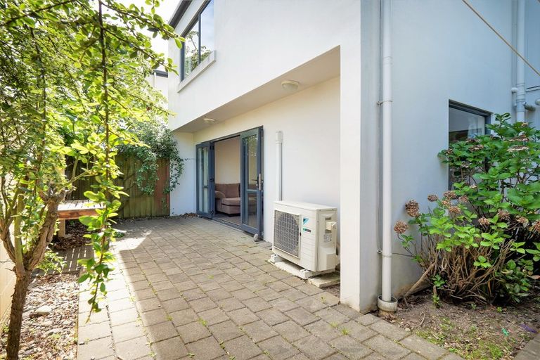 Photo of property in 1/8 Mayfair Street, Riccarton, Christchurch, 8011