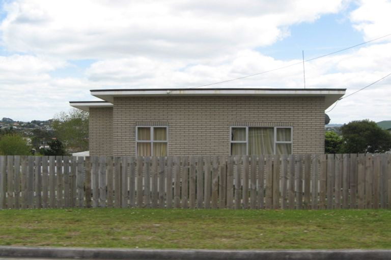 Photo of property in 42 Tiri Road, Manly, Whangaparaoa, 0930