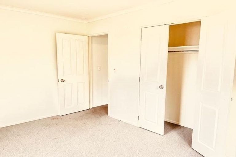 Photo of property in 15 Saybrook Place, Mangere, Auckland, 2022