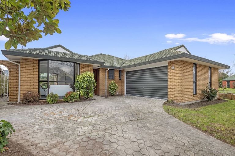 Photo of property in 81 Kedleston Drive, Avonhead, Christchurch, 8042