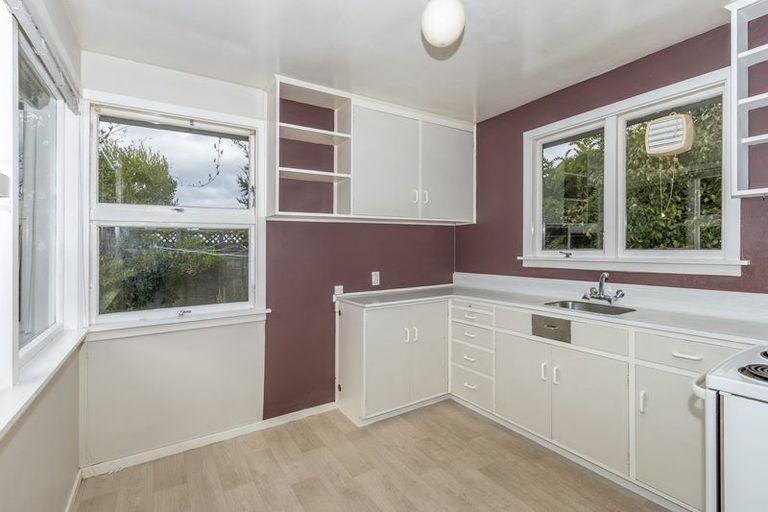 Photo of property in 10b Konini Street, Riccarton, Christchurch, 8041