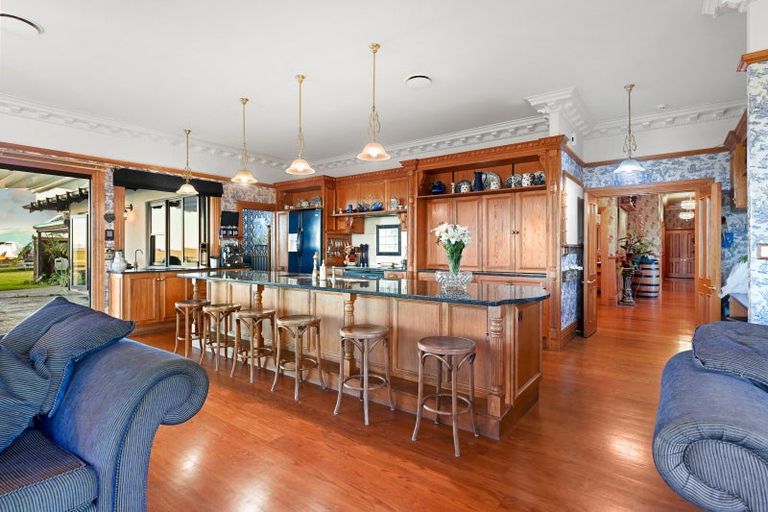 Photo of property in 143 Wallace Road, Temple View, Hamilton, 3289