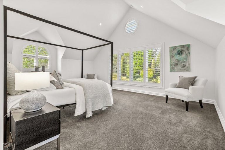 Photo of property in 6 Emily Lane, Greenhithe, Auckland, 0632