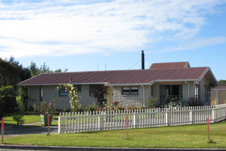 Photo of property in 111 Brougham Street, Westport, 7825