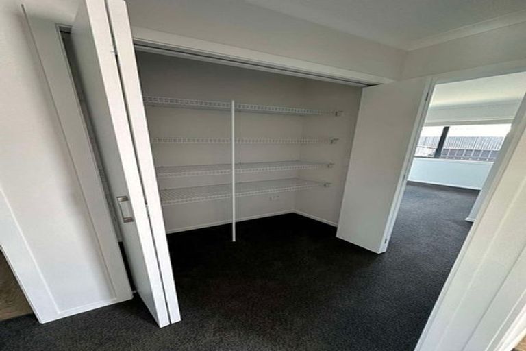 Photo of property in 128b Weraroa Road, Levin, 5510