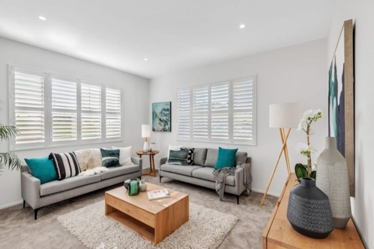 Photo of property in 1 Cadwil Drive, Beachlands, Auckland, 2018