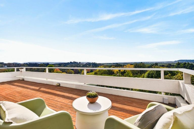 Photo of property in 79 Poraiti Road, Poraiti, Napier, 4182