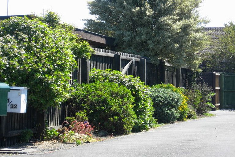 Photo of property in 1/32 Reginald Street, Burwood, Christchurch, 8083