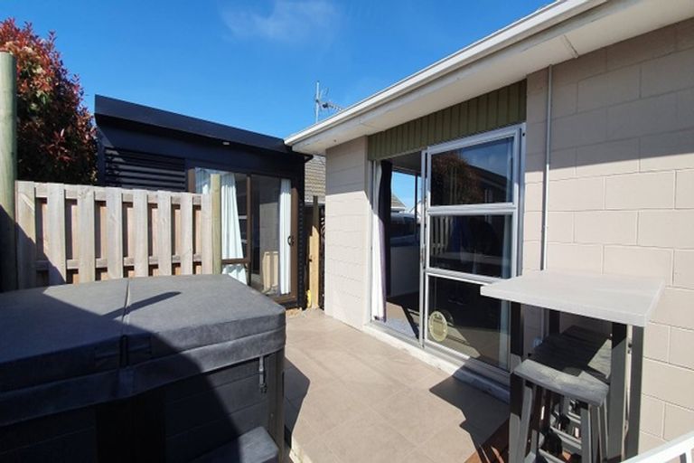Photo of property in 6/21 Edgeware Road, St Albans, Christchurch, 8014
