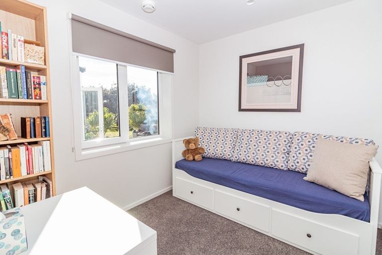 Photo of property in Ehaus, 42 Longbeach Drive, Castlecliff, Whanganui, 4501