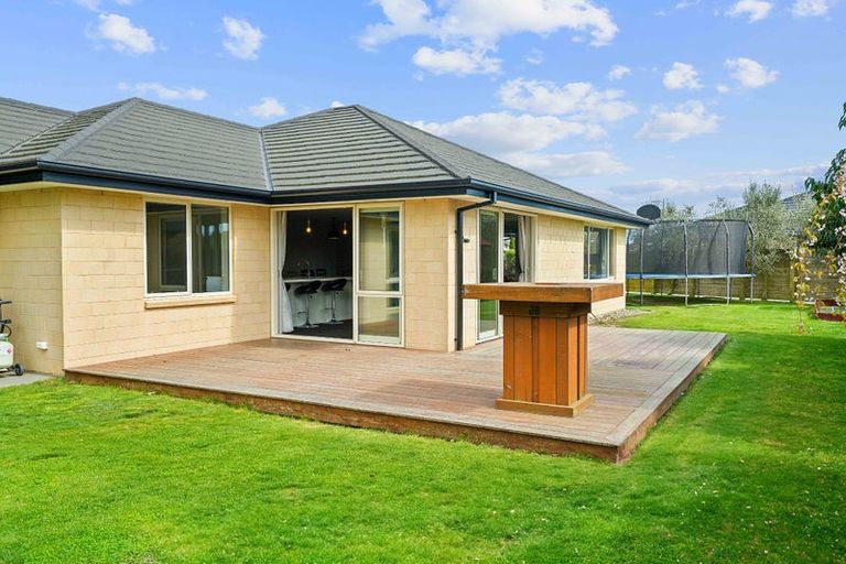 Photo of property in 16 Quartz Drive, Rolleston, 7614