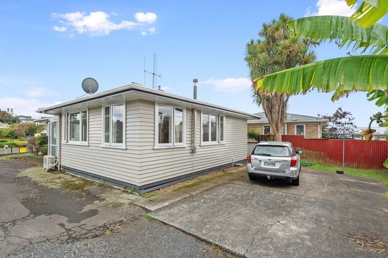 Photo of property in 13 Mount View Road, Melville, Hamilton, 3206